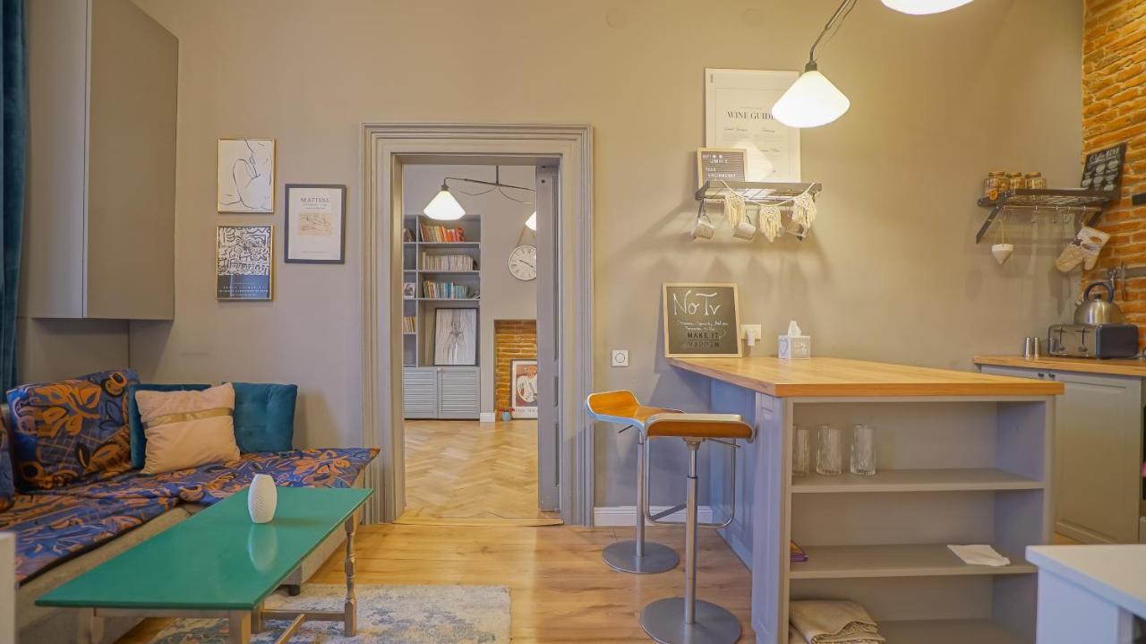 Coroni Republic Apart Apartment Брашов Екстериор снимка